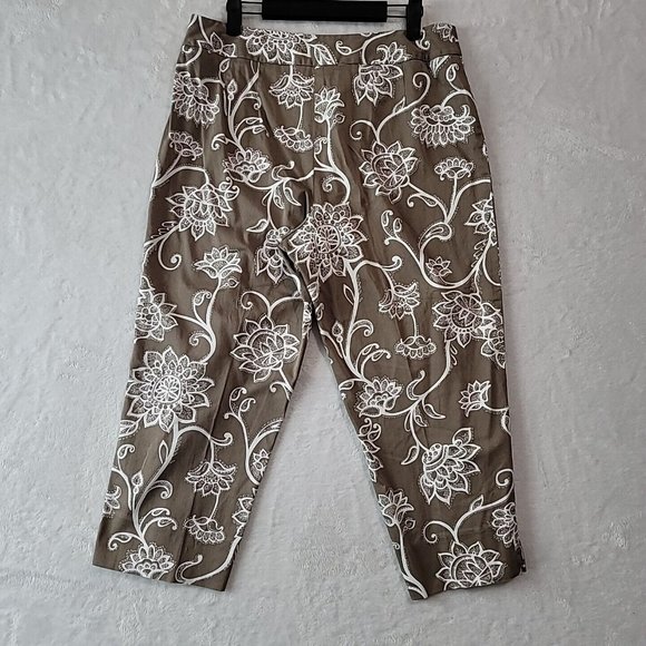 TALBOTS Womens Stretch Cotton Capri Pants Brown Floral Size 12 RN#73058 USA - Picture 4 of 12